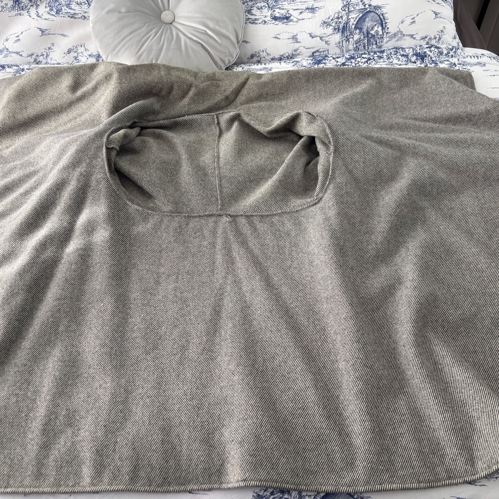 Wool wrap coat - Picture 4 of 4